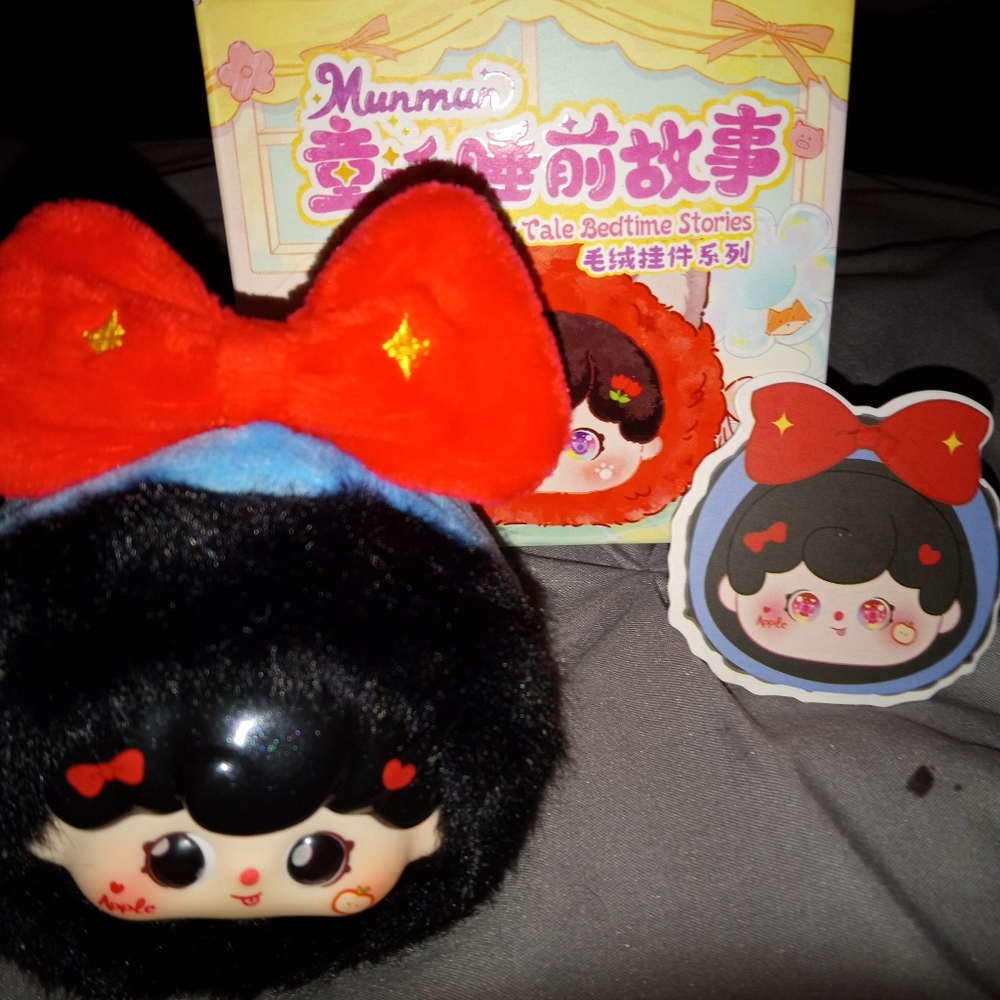 MUN MUN FAIRY TALE BEDTIME STORIES SNOW WHITE BRAND NEW INBOX